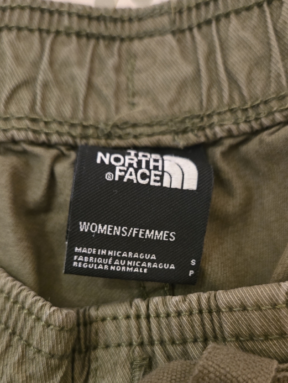 The North Face Olive Green Casual Shorts Women’s Drawstring Utility Shorts Small - Picture 8 of 8
